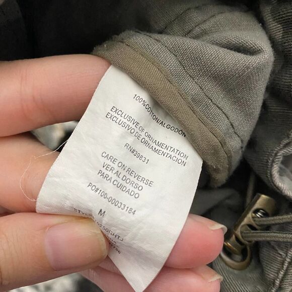 Jolt Long Sleeve Camouflage Hooded Zip Up Utility Jacket Medium Green - Picture 7 of 11